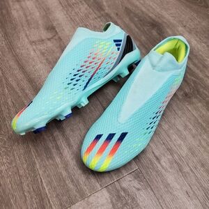 Adidas soccer cleats